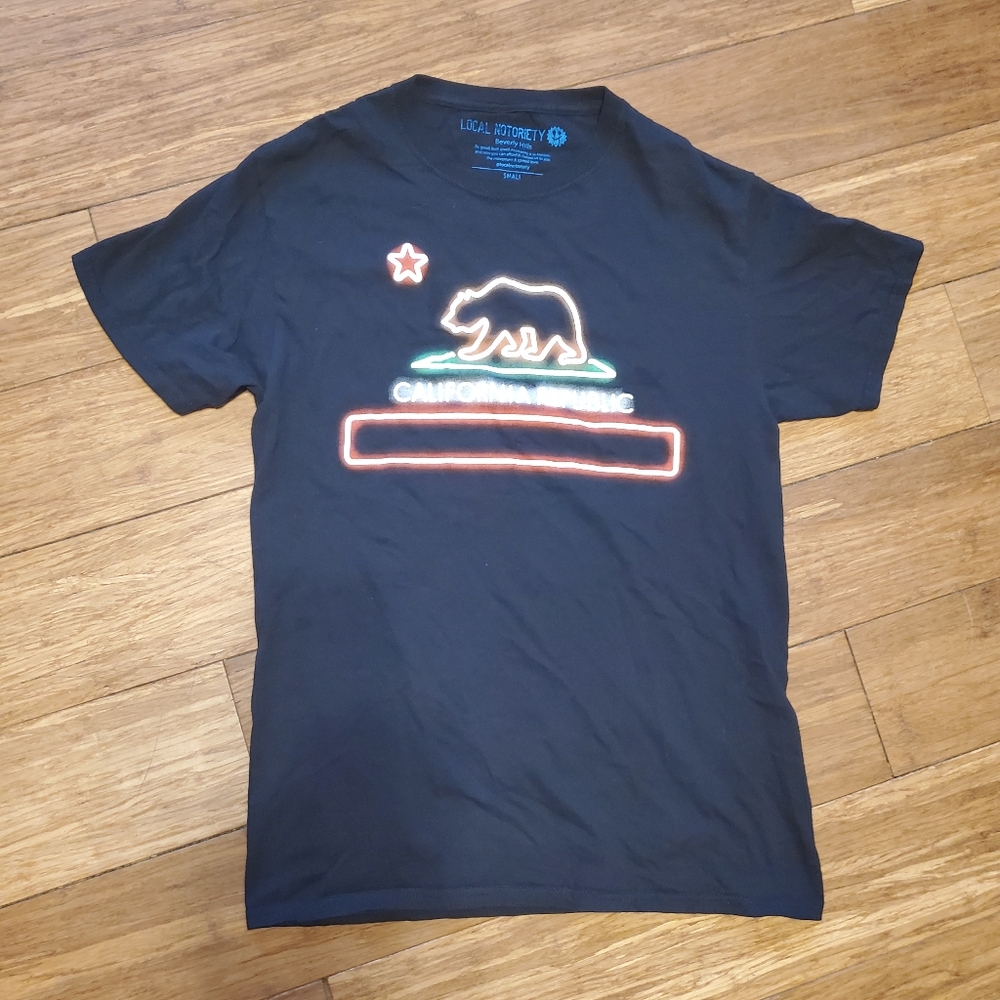 California Republic | Local Notoriety premium tee